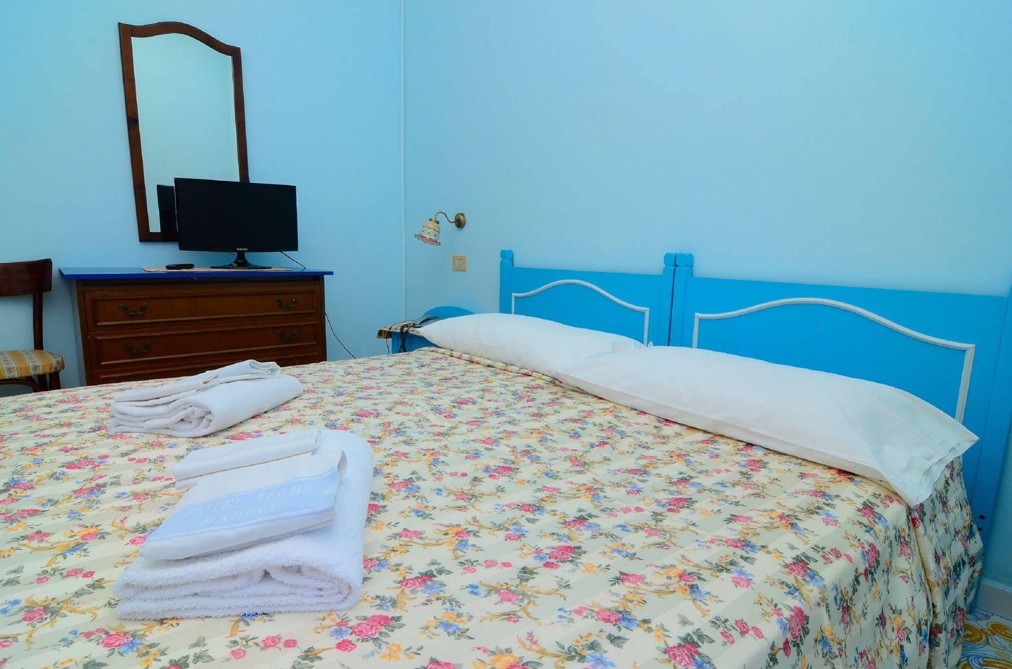 Hotel Terme Marina Lacco Ameno  Ngoại thất bức ảnh